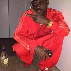 Meet your Posher, Lynette